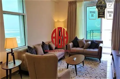 Apartment - 3 Bedrooms - 3 Bathrooms for rent in Burj Al Marina - Marina District - Lusail