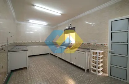 Apartment - 2 Bedrooms - 2 Bathrooms for rent in Umm Salal Ali - Umm Salal Ali - Doha