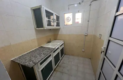 Apartment - 1 Bathroom for rent in New Salata - Salata - Doha