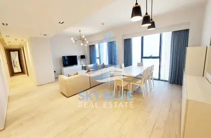 Penthouse - 3 Bedrooms - 5 Bathrooms for rent in Lusail City - Lusail