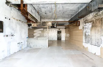 Shop - Studio - 1 Bathroom for rent in Bin Omran 35 - Fereej Bin Omran - Doha