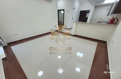 Apartment - 2 Bedrooms - 2 Bathrooms for rent in Somerset Al Mansoura - Al Mansoura - Doha