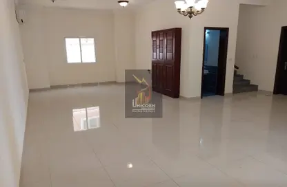 Compound - 5 Bedrooms - 5 Bathrooms for rent in Bu Hamour Street - Abu Hamour - Doha