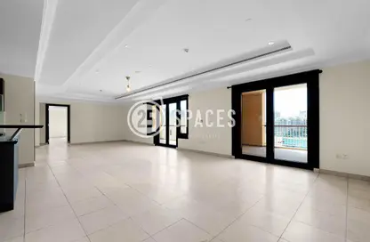 Apartment - 2 Bedrooms - 3 Bathrooms for sale in East Porto Drive - Porto Arabia - The Pearl Island - Doha