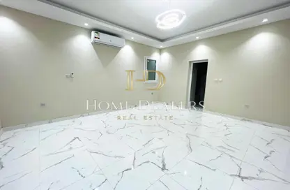 Apartment - 1 Bedroom - 1 Bathroom for rent in Old Airport Road - Old Airport Road - Doha