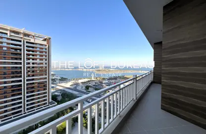 Apartment - 2 Bedrooms - 3 Bathrooms for rent in Lusail Residence - Marina District - Lusail