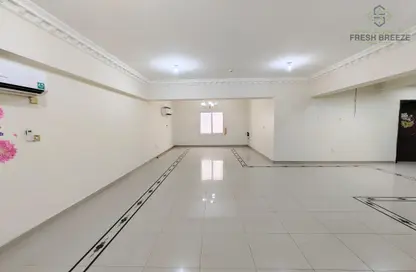 Apartment - 2 Bedrooms - 2 Bathrooms for rent in Old Airport Road - Doha