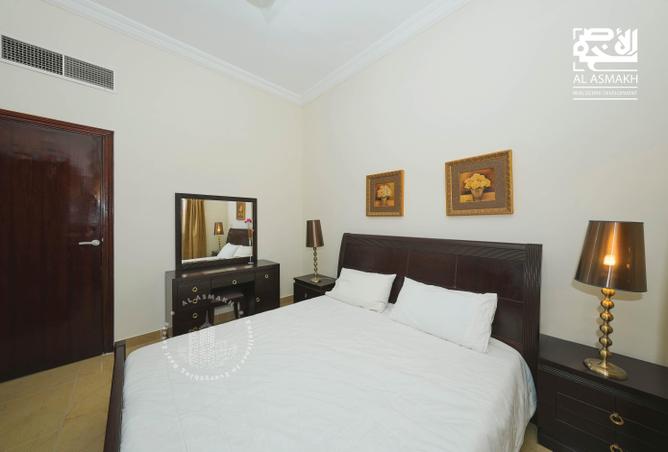 Apartment - 2 Bedrooms - 1 Bathroom for rent in Gulf Residence - Gulf Residence - Al Nasr - Doha