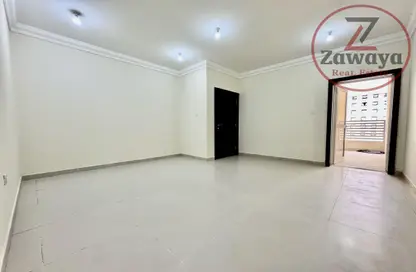 Apartment - 2 Bedrooms - 2 Bathrooms for rent in Souk Al gharaffa - Al Gharrafa - Doha