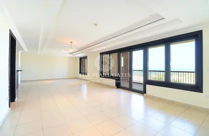 Apartment - 2 Bedrooms - 3 Bathrooms for rent in East Porto Drive - Porto Arabia - The Pearl Island - Doha