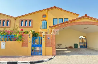 Compound - 3 Bedrooms - 4 Bathrooms for rent in Bu Hamour Street - Abu Hamour - Doha