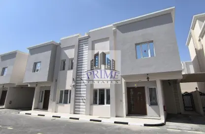 Compound - 7 Bedrooms for rent in Al Markhiya Street - Al Markhiya - Doha