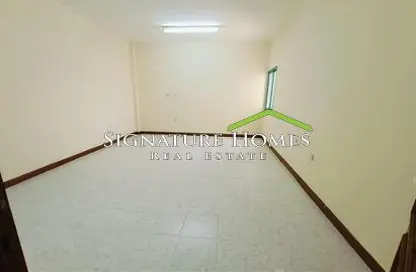 Apartment - 3 Bedrooms - 3 Bathrooms for rent in Al Manara Building - Doha Al Jadeed - Doha