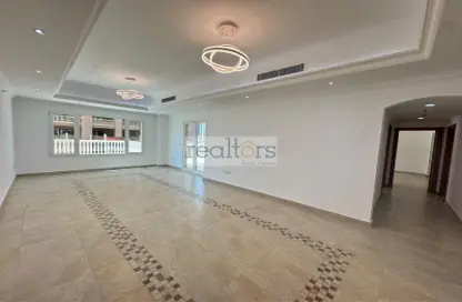 Apartment - 2 Bedrooms - 3 Bathrooms for rent in East Porto Drive - Porto Arabia - The Pearl Island - Doha