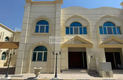 Compound - 4 Bedrooms - 5 Bathrooms for rent in Al Nuaija Street - Al Hilal West - Al Hilal - Doha