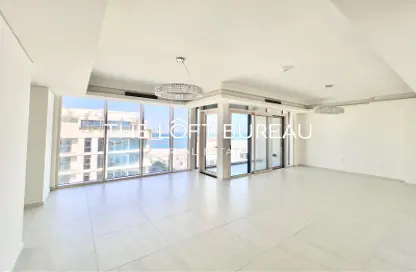 Apartment - 2 Bedrooms - 4 Bathrooms for sale in Gewan Island - The Pearl Island - Doha