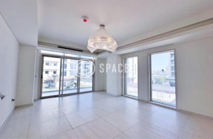 Apartment - 2 Bedrooms - 3 Bathrooms for sale in Gewan Island - The Pearl Island - Doha