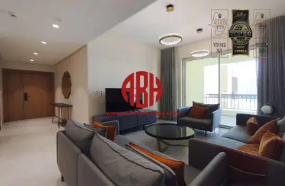 Apartment - 2 Bedrooms - 3 Bathrooms for rent in Viva East - Viva Bahriyah - The Pearl Island - Doha