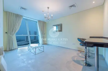 Apartment - 2 Bedrooms - 3 Bathrooms for rent in Zig Zag Tower A - Zig Zag Towers - West Bay - Doha