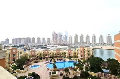 Apartment - 2 Bedrooms - 3 Bathrooms for rent in Viva West - Viva Bahriyah - The Pearl Island - Doha