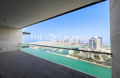 Apartment - 3 Bedrooms - 4 Bathrooms for rent in Marina District - Lusail