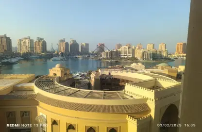 Apartment - 1 Bedroom - 2 Bathrooms for rent in West Porto Drive - Porto Arabia - The Pearl Island - Doha