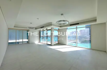 Apartment - 3 Bedrooms - 5 Bathrooms for rent in Gewan Island - The Pearl Island - Doha