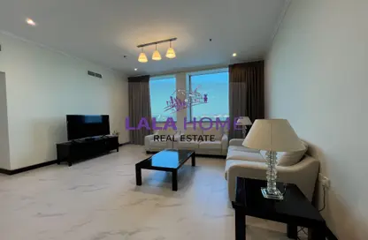 Apartment - 4 Bedrooms - 5 Bathrooms for rent in West Bay - West Bay - Doha