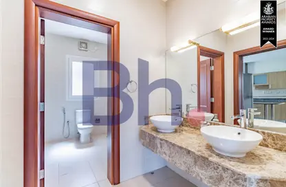 Apartment - 5 Bedrooms - 6 Bathrooms for rent in West Bay Lagoon Street - West Bay Lagoon - Doha