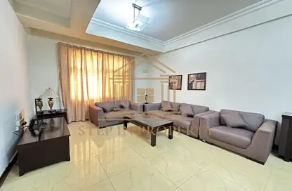 Apartment - 3 Bedrooms - 3 Bathrooms for rent in Al Sadd Road - Al Sadd - Doha