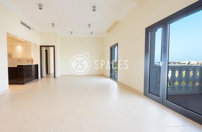 Apartment - 3 Bedrooms - 4 Bathrooms for rent in Carnaval - Qanat Quartier - The Pearl Island - Doha