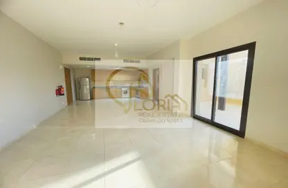 Apartment - 1 Bathroom for rent in Lusail City - Lusail