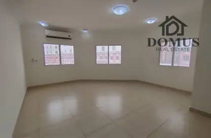 Apartment - 3 Bedrooms - 3 Bathrooms for rent in Al Zubair Bakkar Street - Al Sadd - Doha