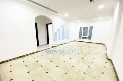 Apartment - 2 Bedrooms - 2 Bathrooms for rent in Al Sadd Road - Al Sadd - Doha