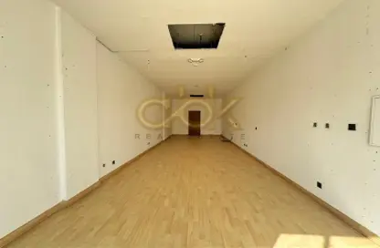 Shop - Studio - 1 Bathroom for rent in Al Rawabi - Al Rayyan - Doha