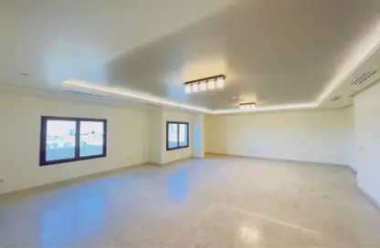 Penthouse - 3 Bedrooms - 4 Bathrooms for rent in Fox Hills - Lusail