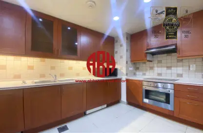 Apartment - 1 Bedroom - 2 Bathrooms for rent in West Porto Drive - Porto Arabia - The Pearl Island - Doha