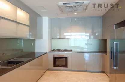 Townhouse - 2 Bedrooms - 3 Bathrooms for sale in Lusail City - Lusail