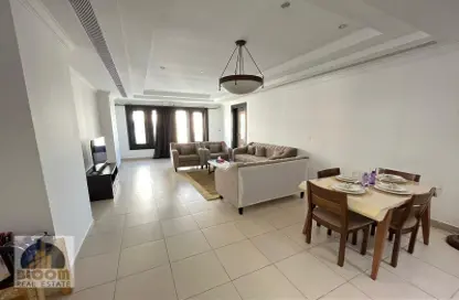 Apartment - 2 Bedrooms - 3 Bathrooms for sale in Tower 10 - Porto Arabia - The Pearl Island - Doha