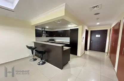 Apartment - 1 Bathroom for rent in Porto Arabia - The Pearl Island - Doha