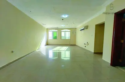 Apartment - 2 Bedrooms - 2 Bathrooms for rent in Al Sadd Road - Al Sadd - Doha