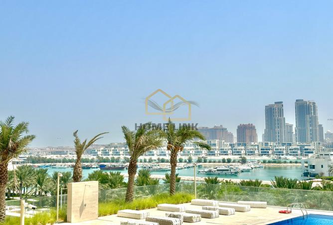 Apartment - 1 Bedroom - 1 Bathroom for rent in Marina Residences 195 - Marina District - Lusail