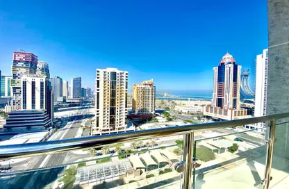 Apartment - 2 Bedrooms - 3 Bathrooms for rent in Marina Residence 16 - Marina District - Lusail