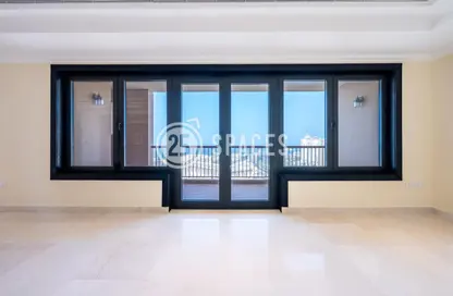 Apartment - 3 Bedrooms - 4 Bathrooms for sale in East Porto Drive - Porto Arabia - The Pearl Island - Doha