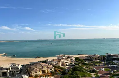 Apartment - 2 Bedrooms - 3 Bathrooms for rent in Tower 29 - Viva Bahriyah - The Pearl Island - Doha