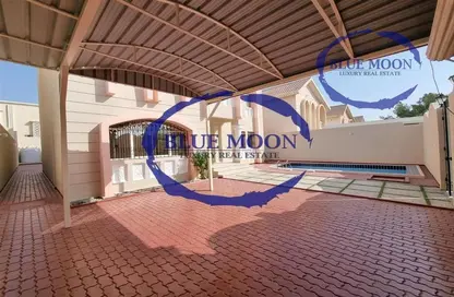 Villa - 5 Bedrooms - 5 Bathrooms for rent in Al Duhail South - Al Duhail - Doha