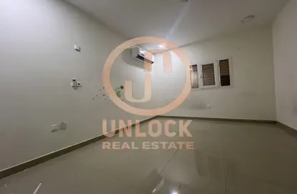 Apartment - 2 Bedrooms - 2 Bathrooms for rent in MEBS Business Center - Al Azizia Street - Al Aziziyah - Doha