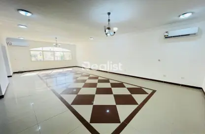 Villa - 4 Bedrooms - 5 Bathrooms for rent in Al Shafi Compound - Al Rayyan - Doha