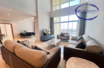 Apartment - 3 Bedrooms - 4 Bathrooms for rent in Viva West - Viva Bahriyah - The Pearl Island - Doha