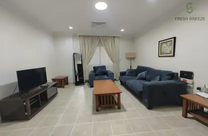 Apartment - 1 Bedroom - 1 Bathroom for rent in Old Salata - Salata - Doha